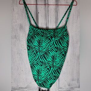 Victoria’s Secret swim suit in M